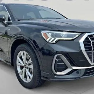 2023 Audi Q3 Premium