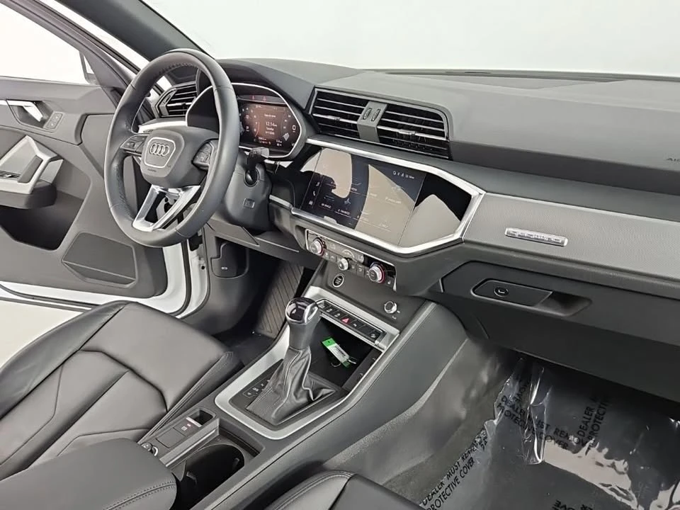 2023 Audi F3 Q3 - Image 11 of 19