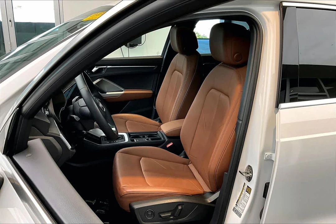 2023 Audi F3 Q3 - Image 8 of 12