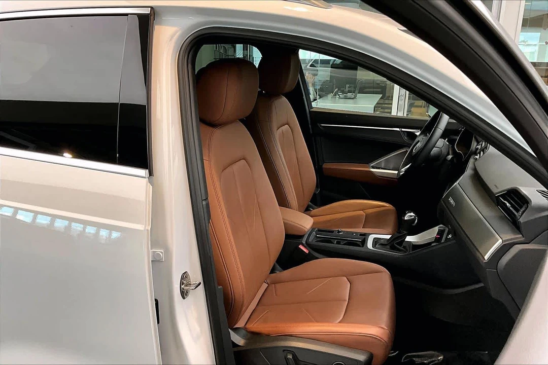2023 Audi F3 Q3 - Image 9 of 12