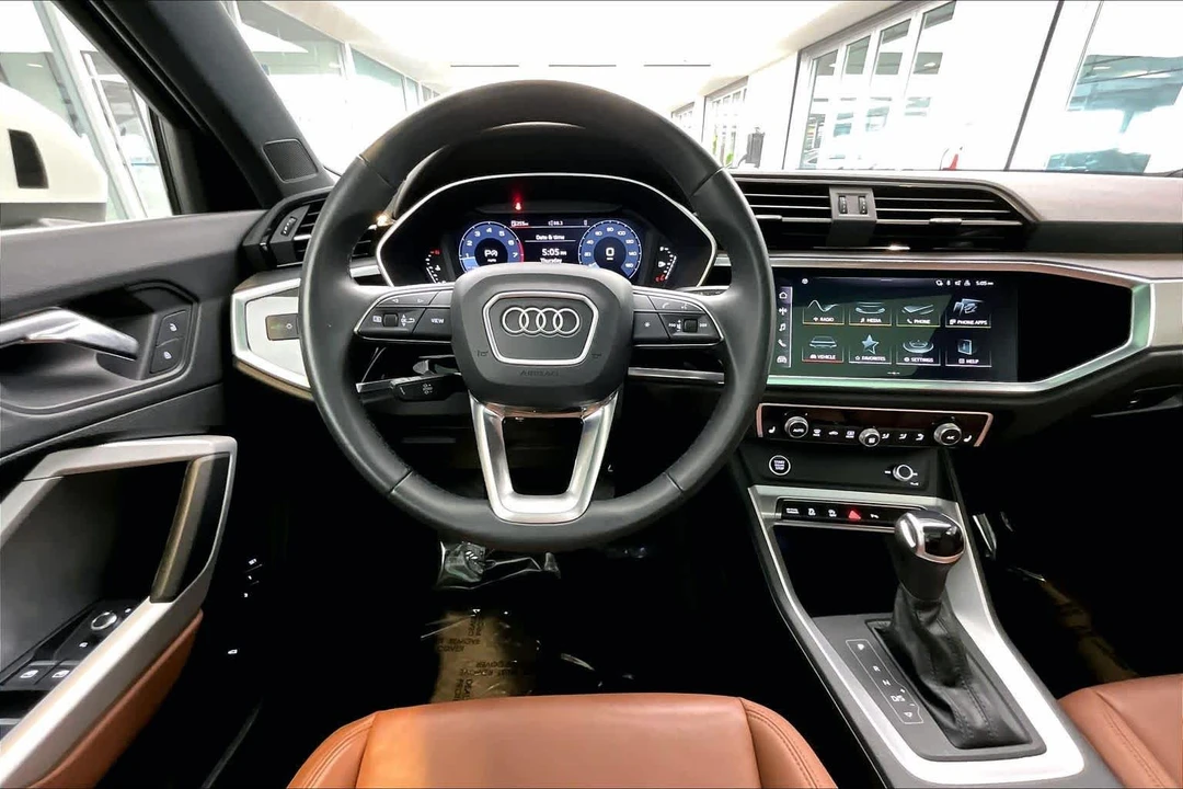 2023 Audi F3 Q3 - Image 6 of 12