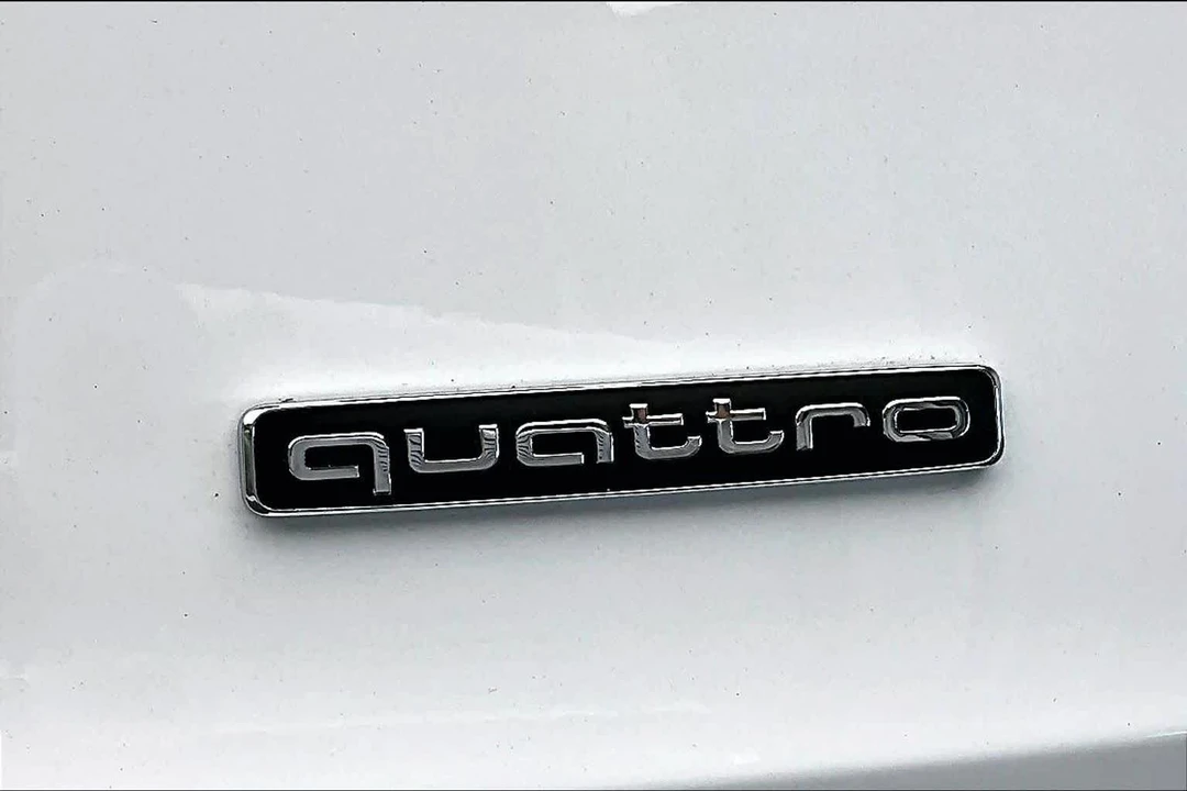 2023 Audi F3 Q3 - Image 10 of 12