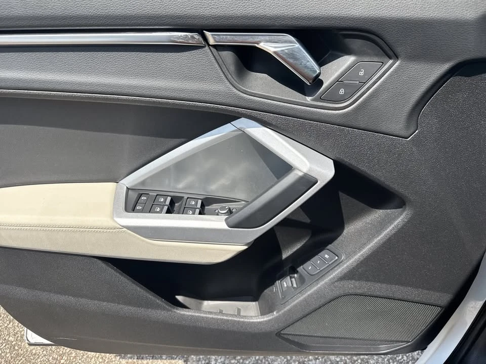 2023 Audi F3 Q3 - Image 9 of 15