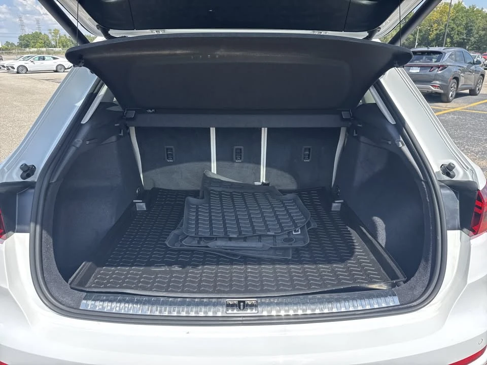 2023 Audi F3 Q3 - Image 8 of 15