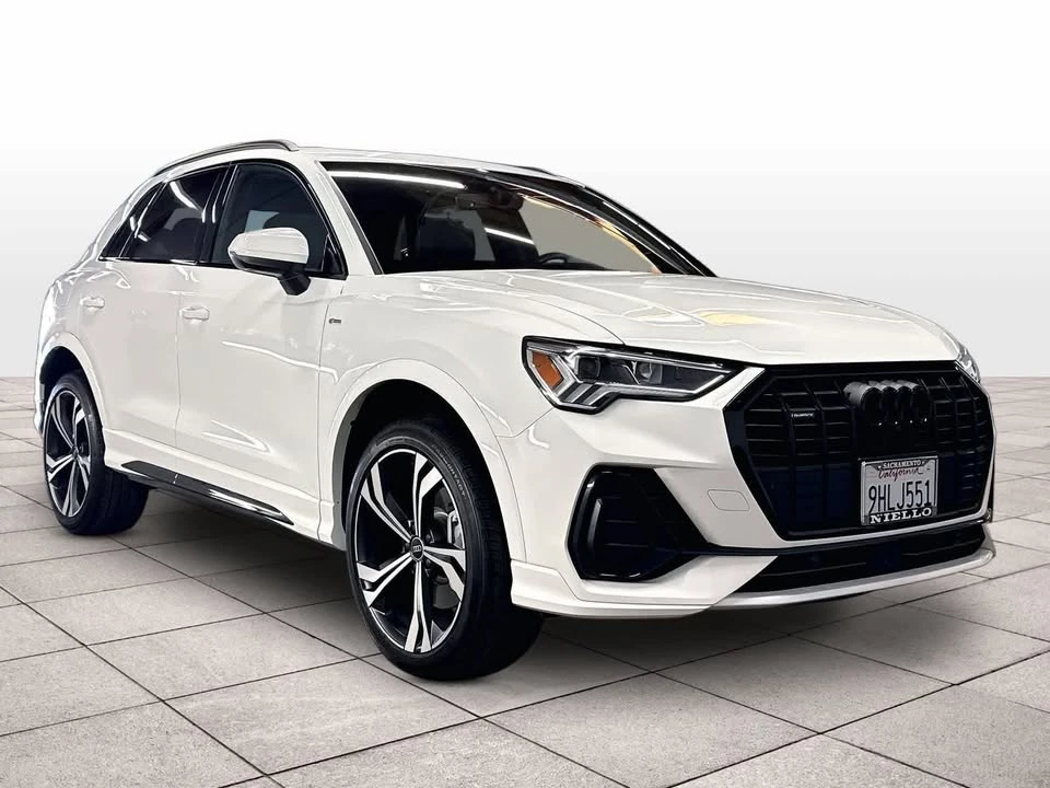 2023 Audi F3 Q3 - Image 2 of 19