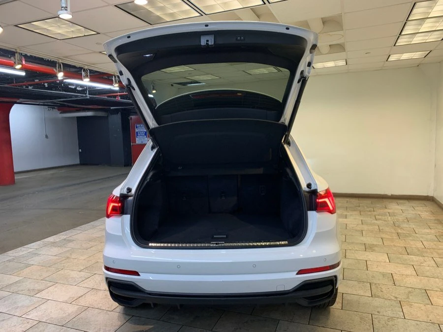 2023 Audi F3 Q3 - Image 8 of 19