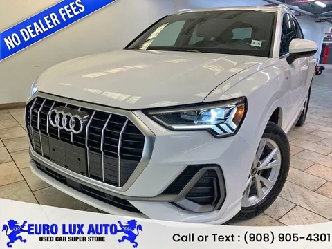 2023 Audi Q3 S line Premium 45 TFSI quattro