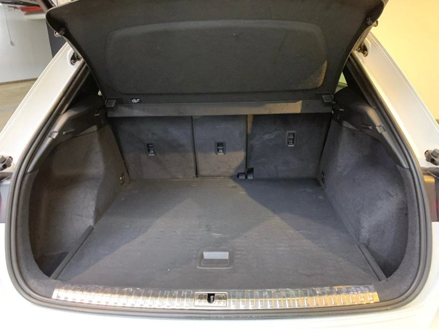 2023 Audi F3 Q3 - Image 9 of 19