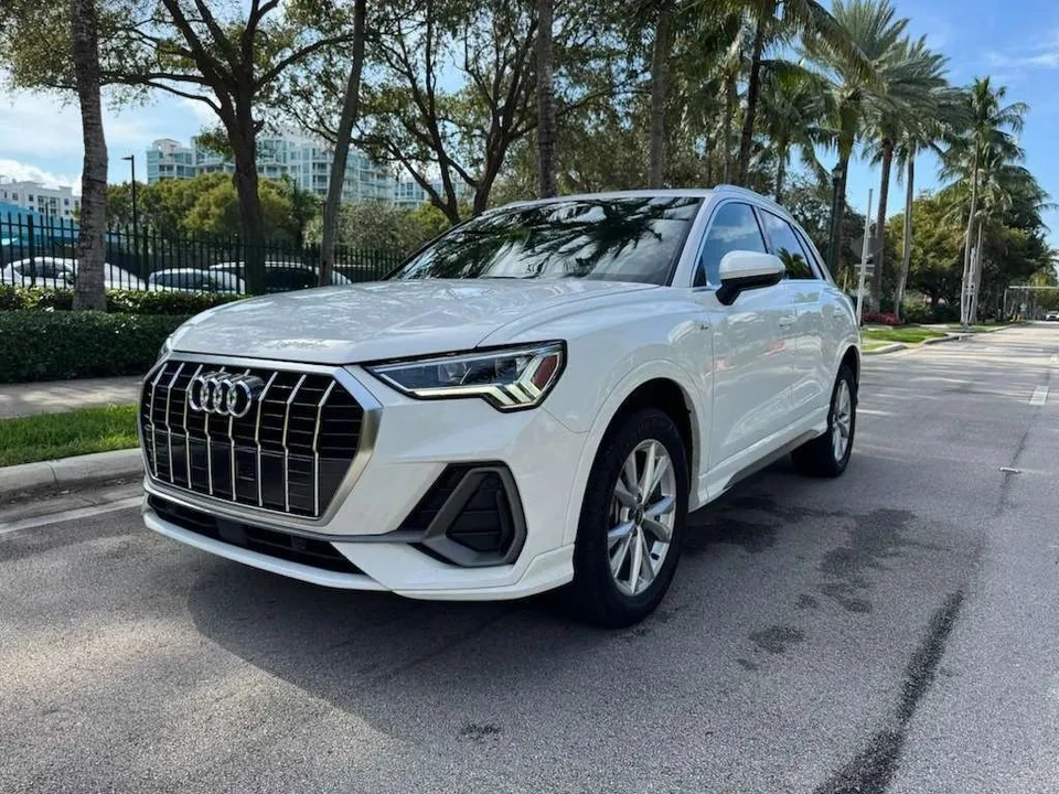 2023 Audi F3 Q3 - Image 4 of 12