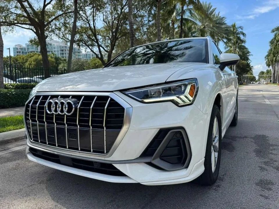 2023 Audi F3 Q3 - Image 10 of 12
