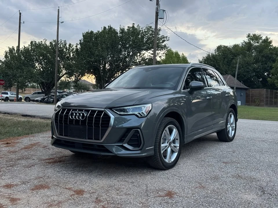 2023 Audi F3 Q3 - Image 2 of 20
