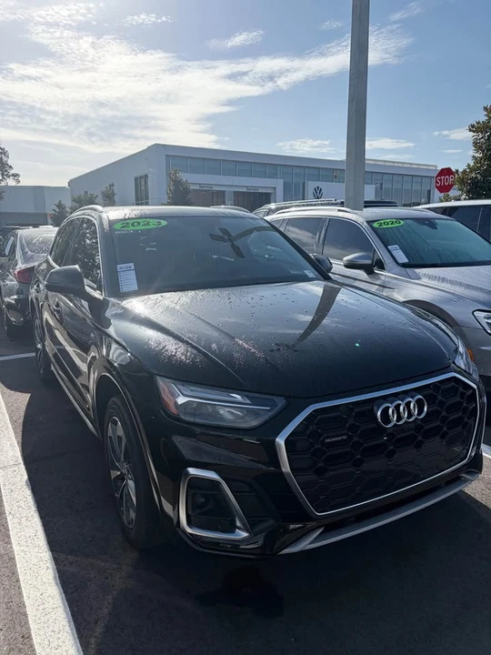 2023 Audi F3 Q3 - Image 2 of 6
