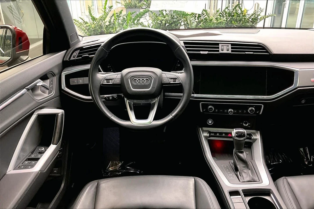 2023 Audi F3 Q3 - Image 6 of 12