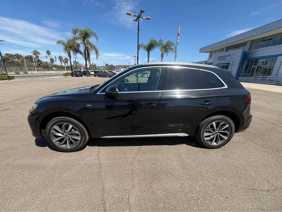 2023 Audi F3 Q3 - Image 2 of 20
