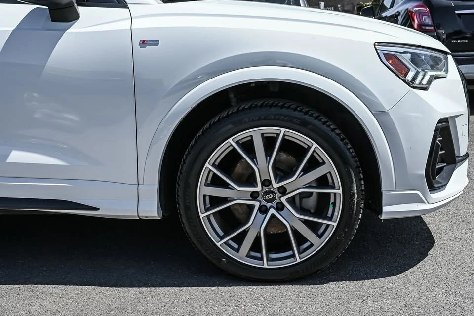 2023 Audi F3 Q3 - Image 10 of 20