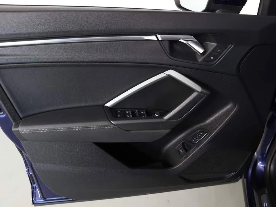 2023 Audi F3 Q3 - Image 17 of 19