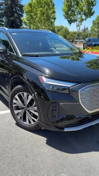 2023 Audi Q4 e-tron - Image 12 of 12