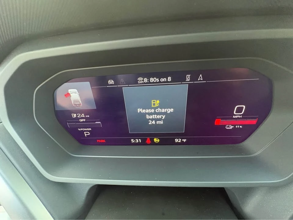 2023 Audi Q4 e-tron - Image 6 of 8