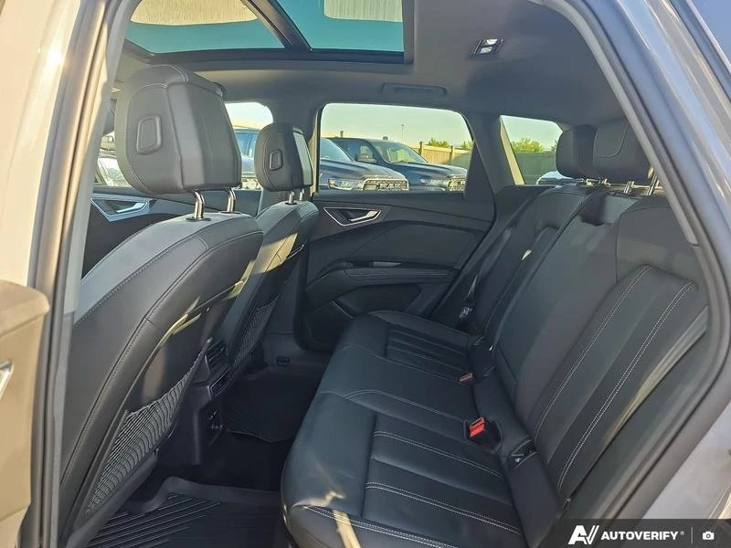 2023 Audi Q4 e-tron - Image 18 of 20