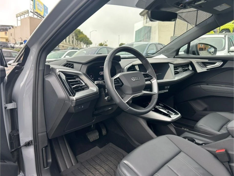 2023 Audi Q4 e-tron - Image 13 of 20