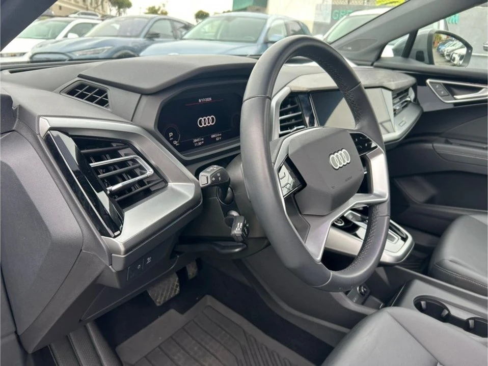 2023 Audi Q4 e-tron - Image 14 of 20