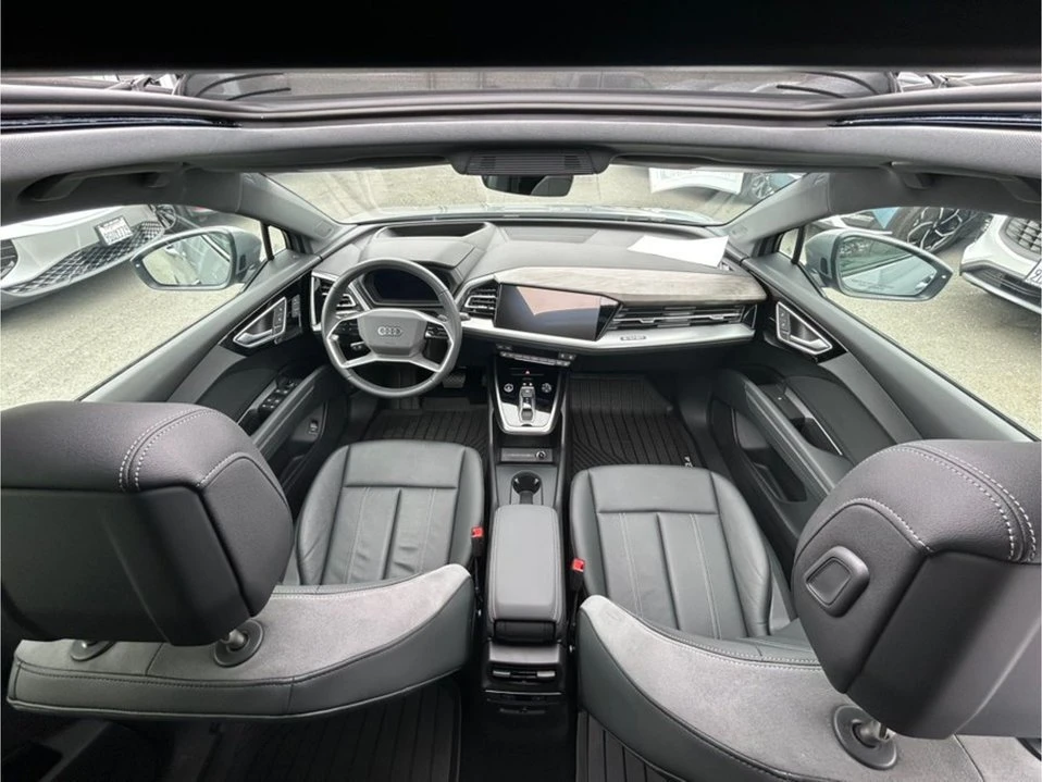 2023 Audi Q4 e-tron - Image 12 of 20