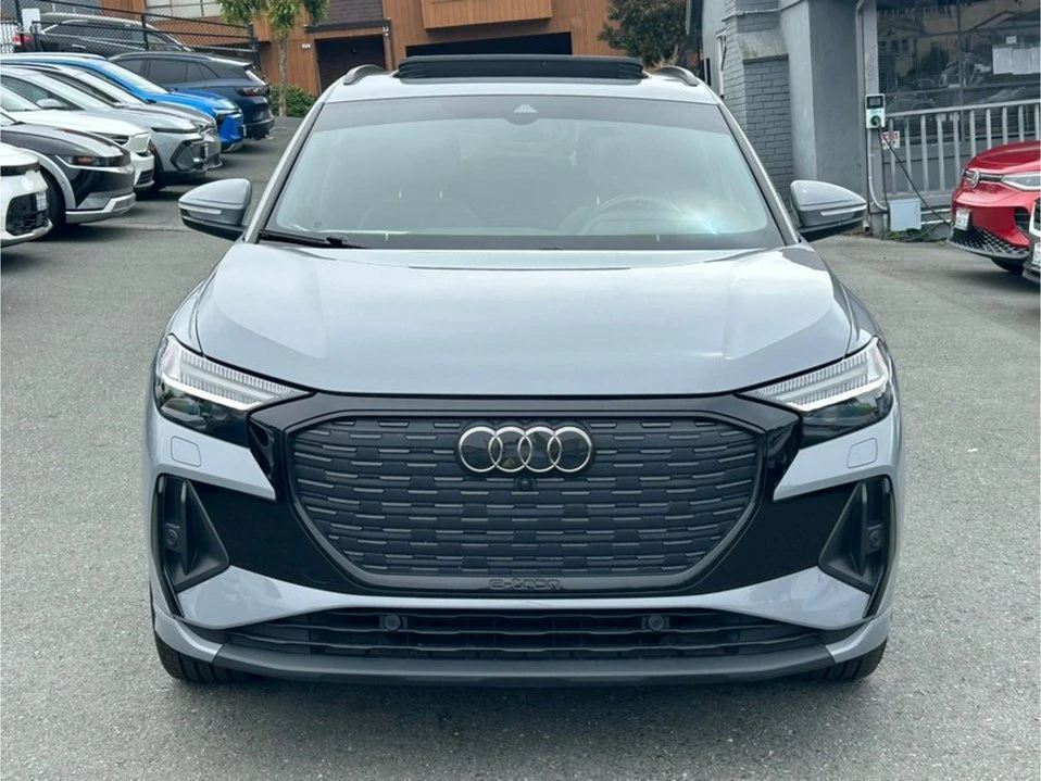 2023 Audi Q4 e-tron - Image 2 of 20