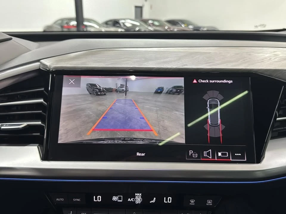 2023 Audi Q4 e-tron - Image 16 of 20