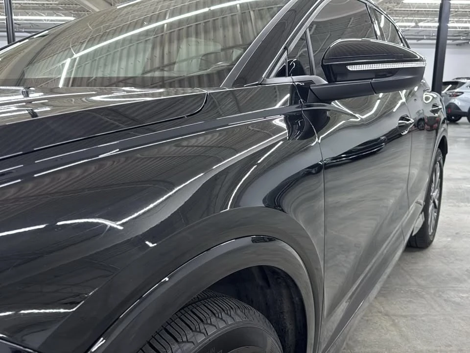 2023 Audi Q4 e-tron - Image 2 of 20
