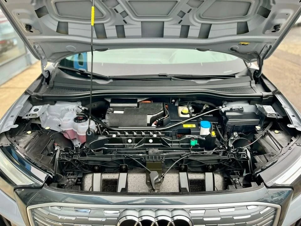 2023 Audi Q4 e-tron - Image 13 of 20