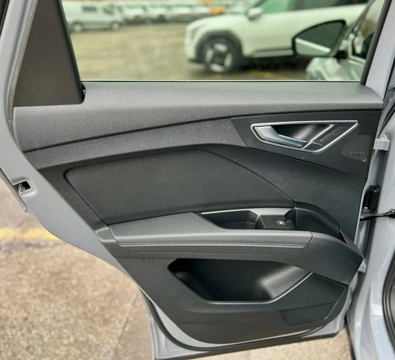 2023 Audi Q4 e-tron - Image 17 of 20