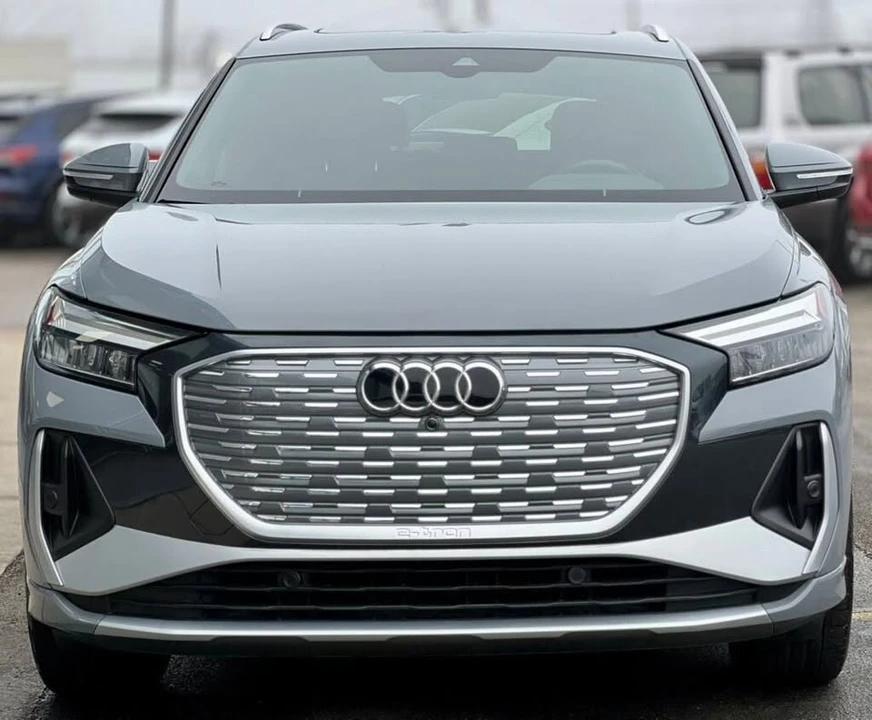 2023 Audi Q4 e-tron - Image 7 of 20