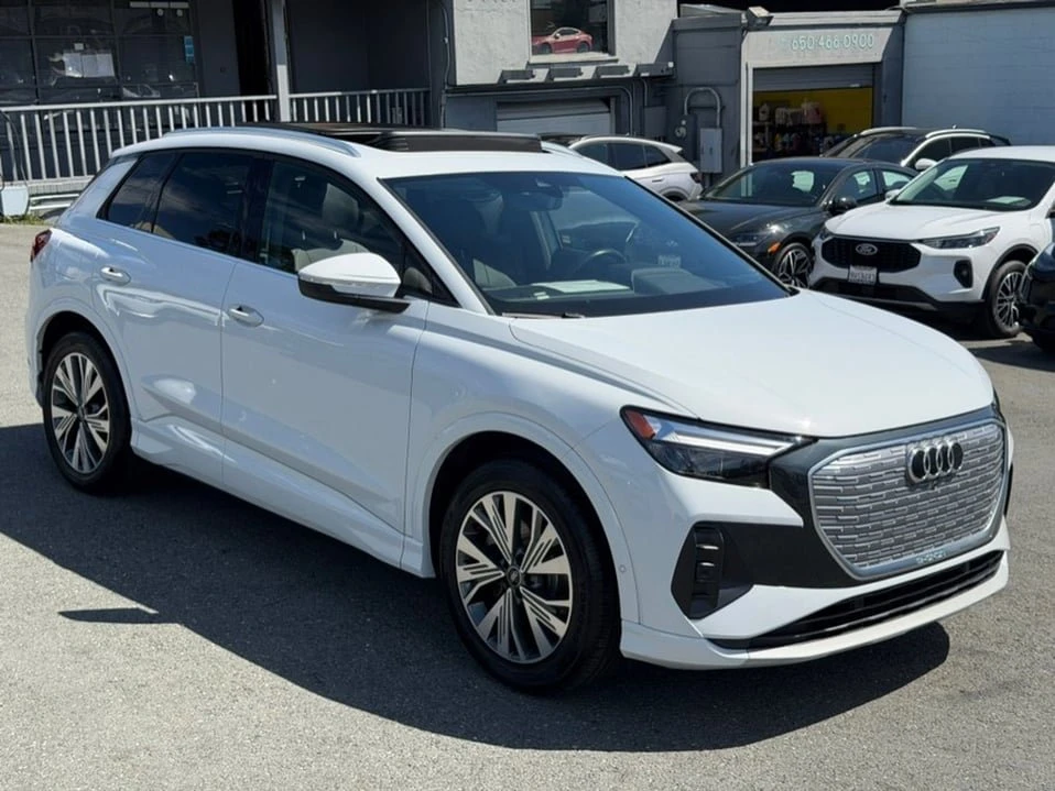 2023 Audi Q4 e-tron - Image 3 of 15