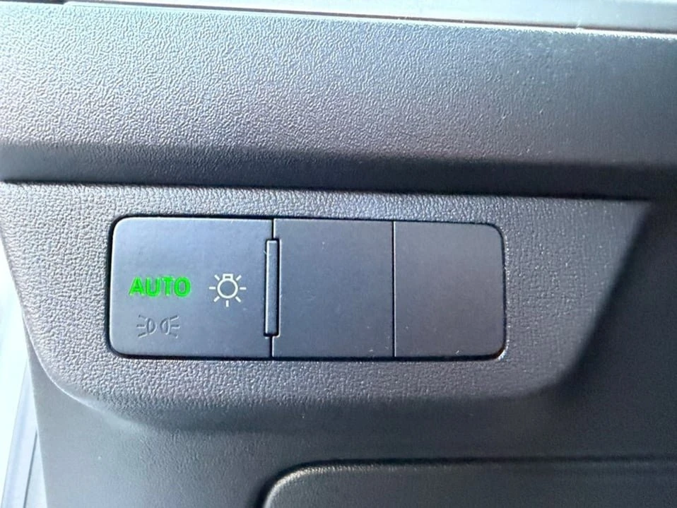 2023 Audi Q4 e-tron - Image 13 of 15