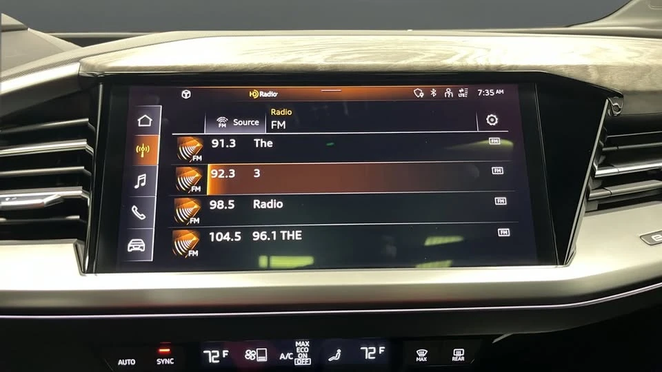 2023 Audi Q4 e-tron - Image 15 of 20