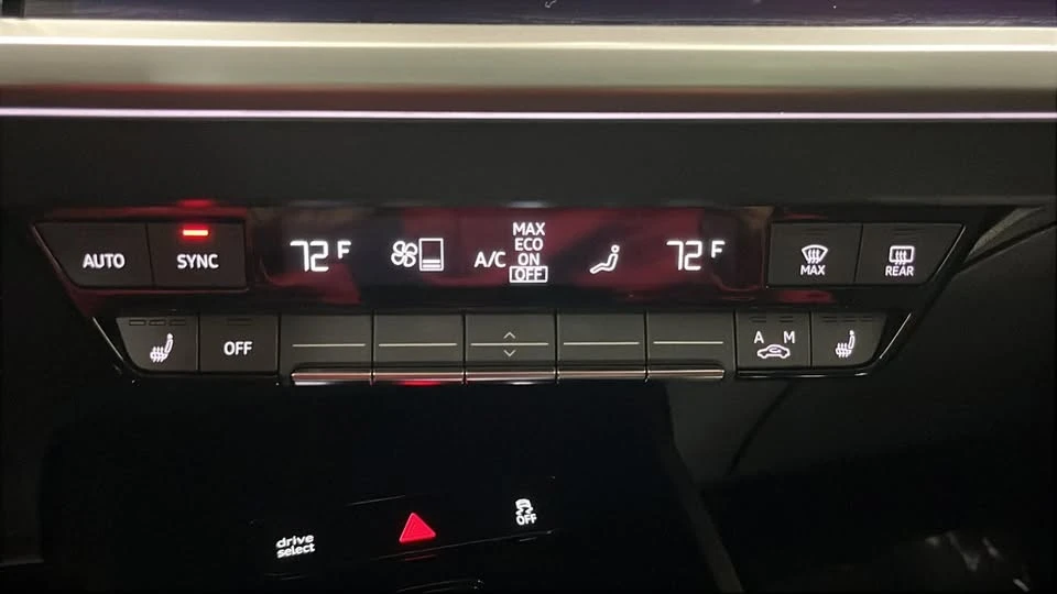2023 Audi Q4 e-tron - Image 18 of 20