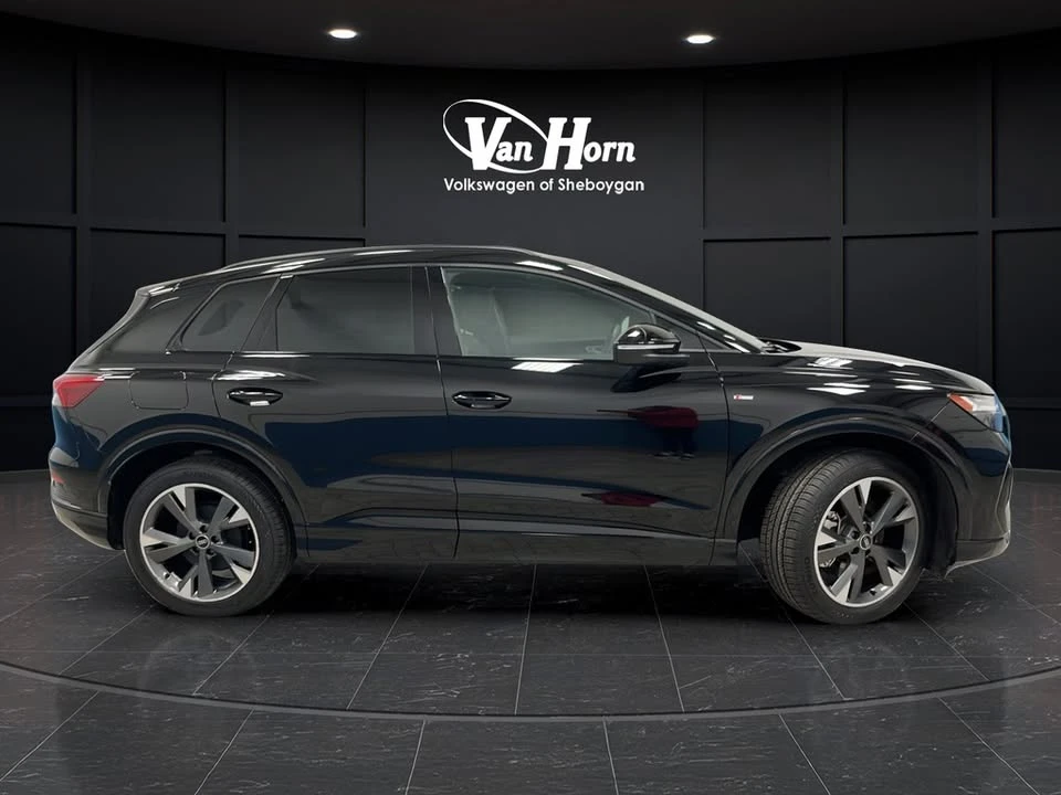 2023 Audi Q4 e-tron - Image 8 of 20