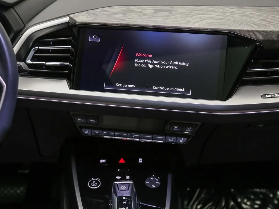 2023 Audi Q4 e-tron - Image 7 of 17