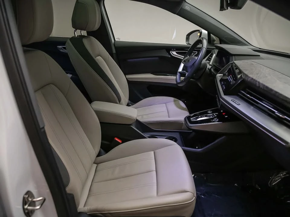 2023 Audi Q4 e-tron - Image 6 of 17