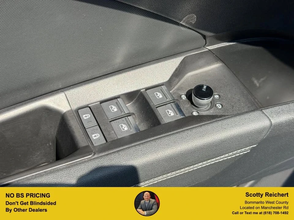 2023 Audi Q4 e-tron - Image 15 of 19