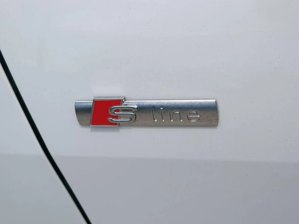 2023 Audi Q4 e-tron - Image 9 of 16