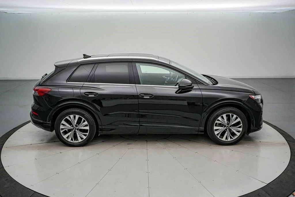 2023 Audi Q4 e-tron - Image 4 of 21