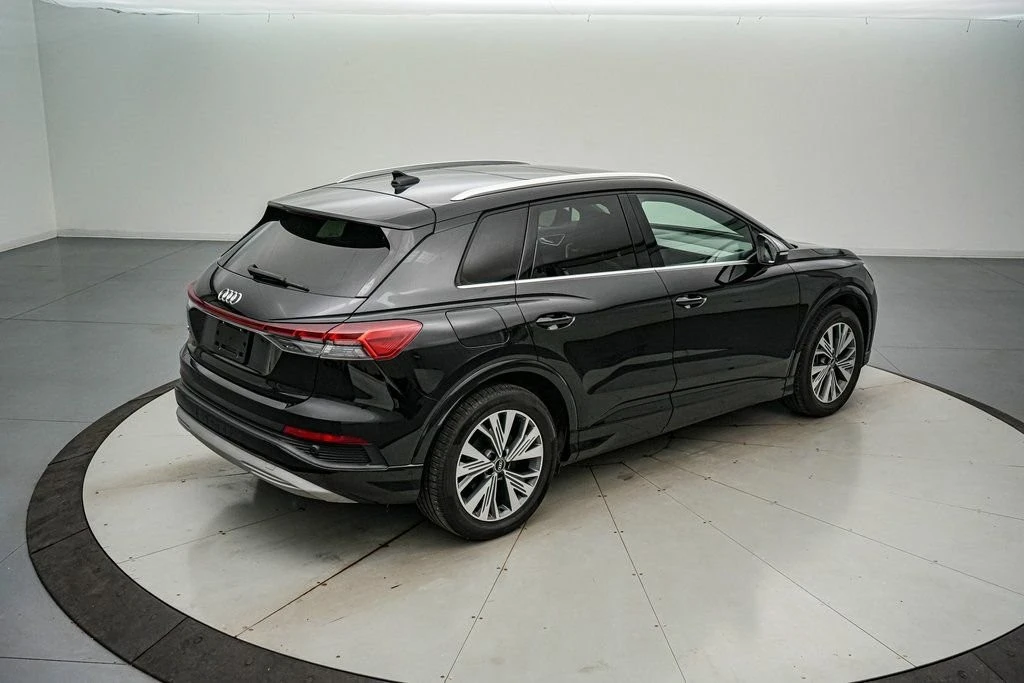 2023 Audi Q4 e-tron - Image 5 of 21