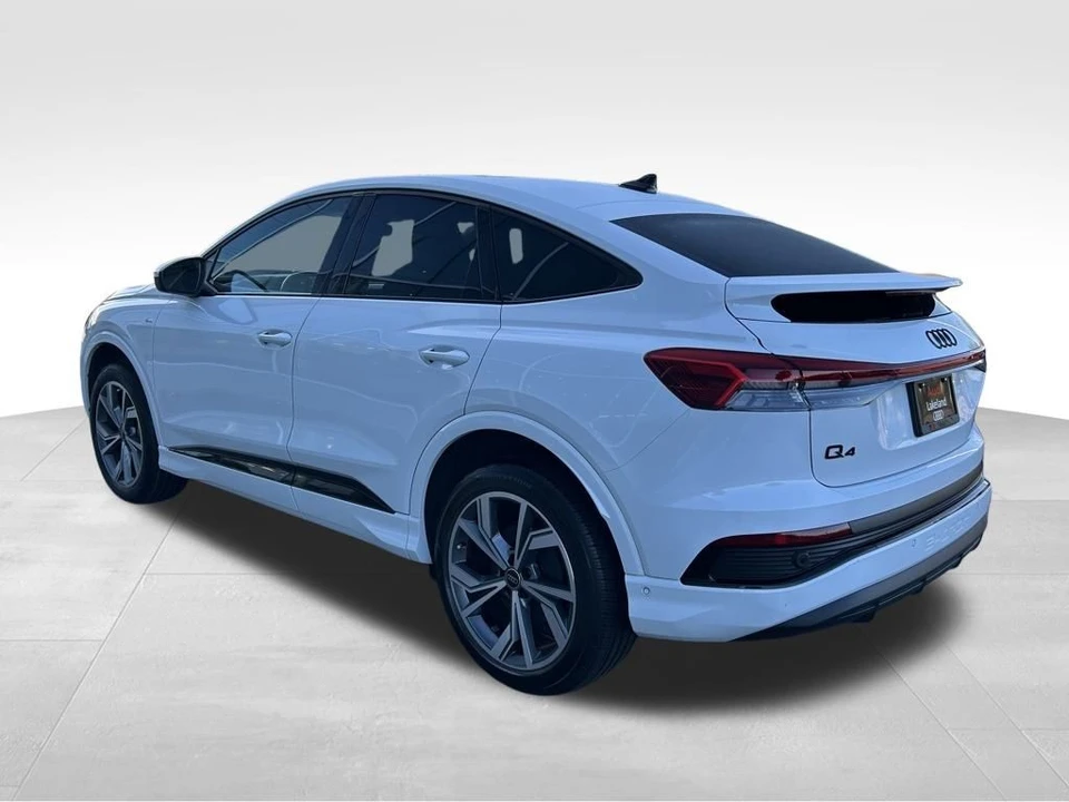 2023 Audi Q4 e-tron - Image 6 of 12