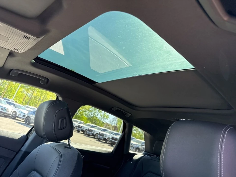 2023 Audi Q4 e-tron - Image 11 of 21