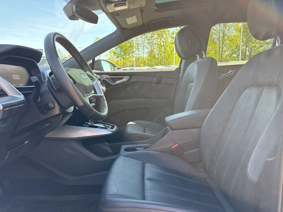 2023 Audi Q4 e-tron - Image 9 of 21