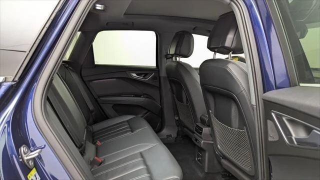 2023 Audi Q4 e-tron - Image 17 of 20