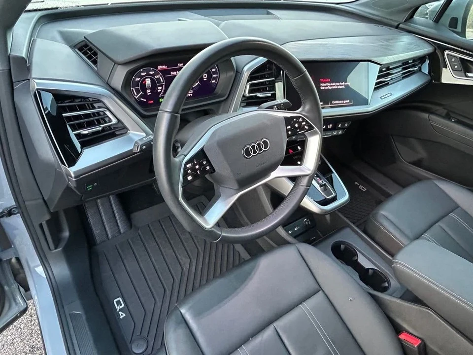 2023 Audi Q4 e-tron - Image 11 of 12