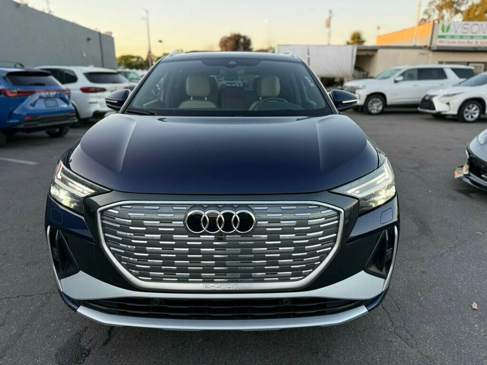 2023 Audi Q4 e-tron - Image 2 of 21