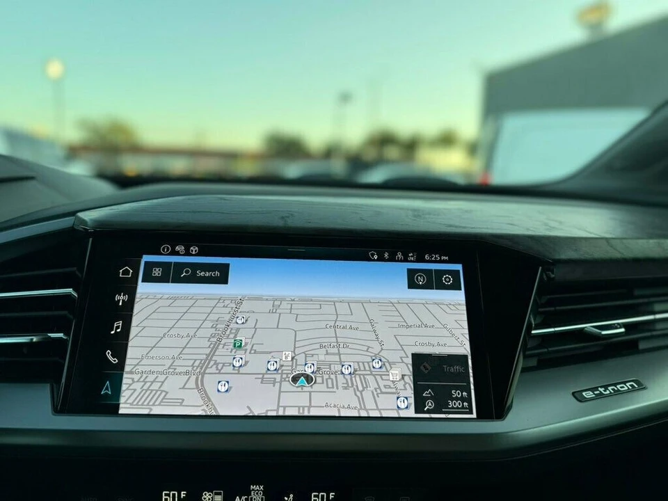2023 Audi Q4 e-tron - Image 15 of 21